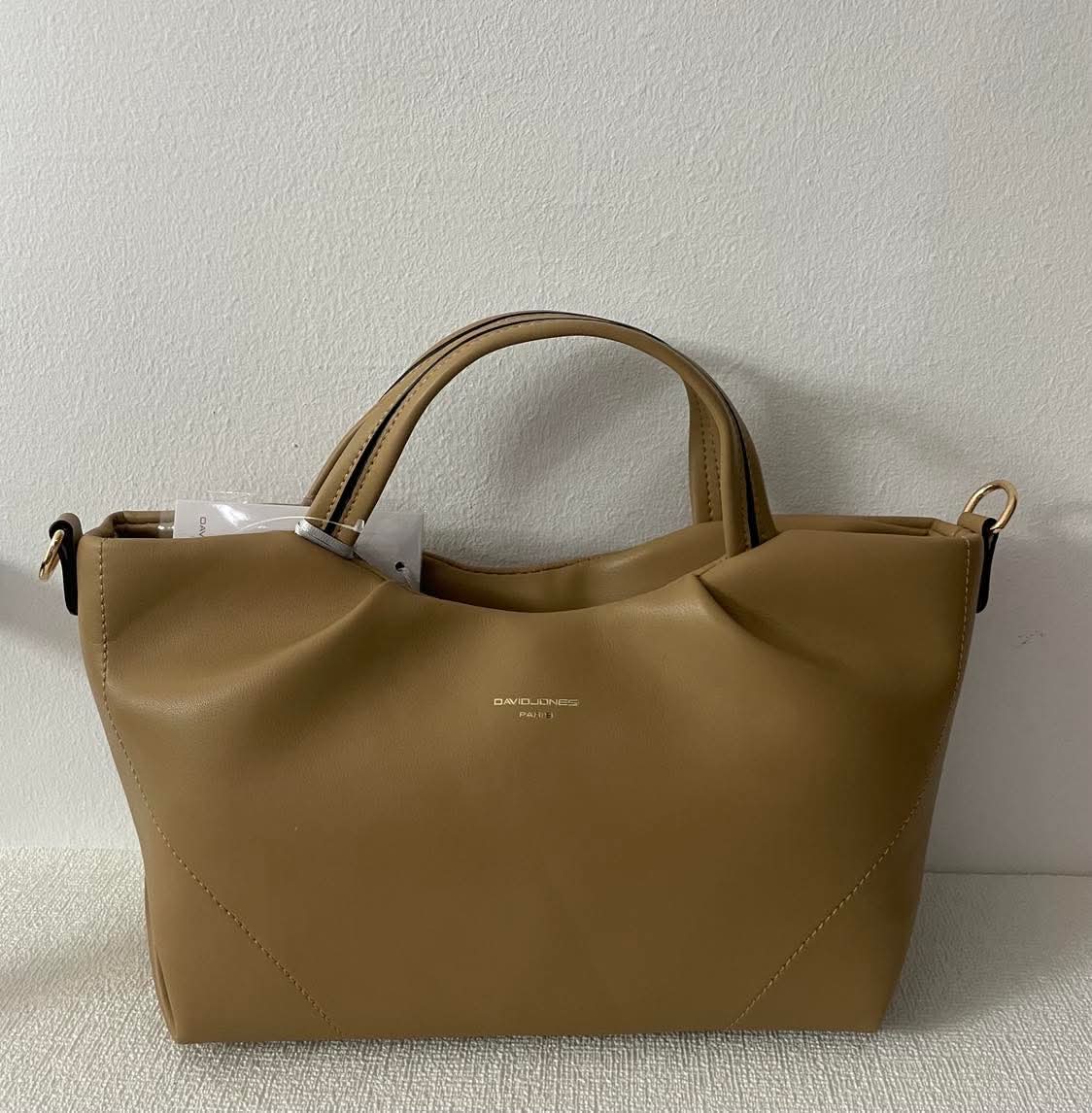 https://accessoiresmodes.com//storage/photos/360/DAVID JONES/received_2419865158533807.jpeg